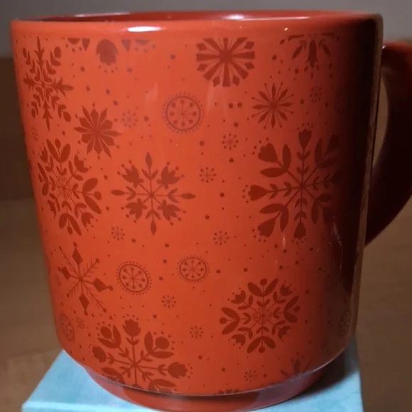 Tim Hortons Holiday Christmas Snowflakes 2021 Red Ceramic Coffee Cup Mug - Picture 3 of 4